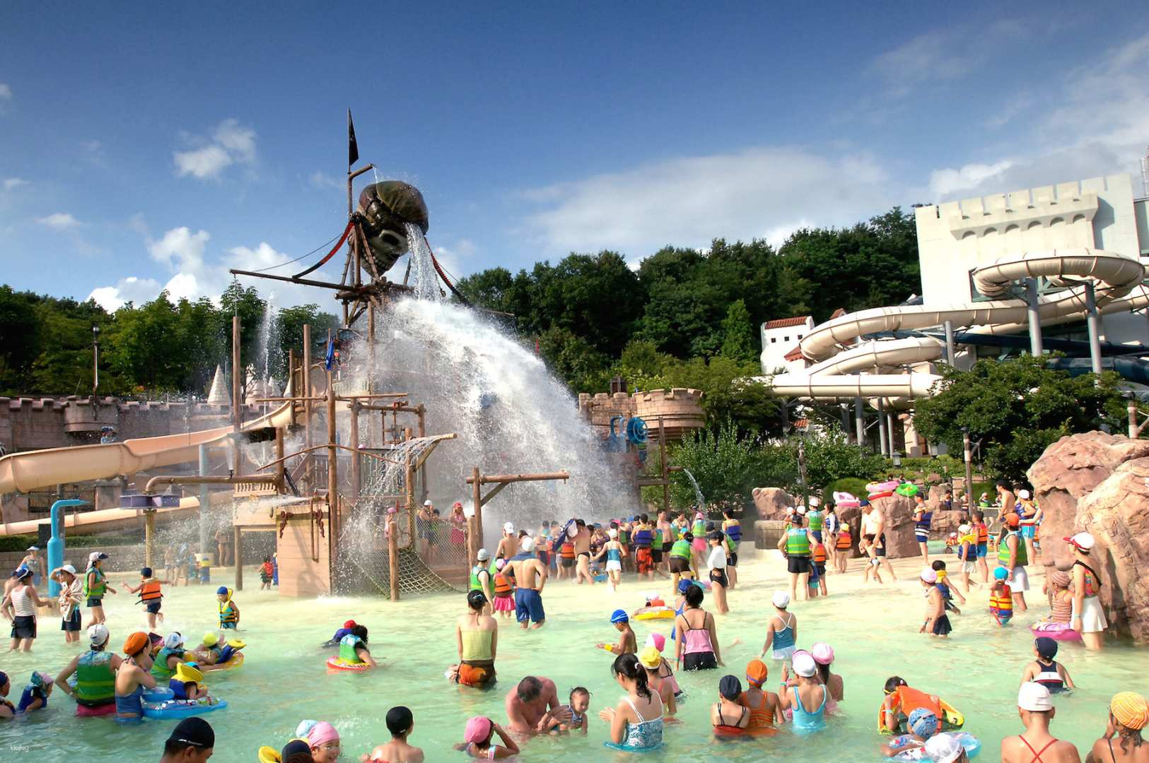 Everland Caribbean Bay Resort E-Ticket | South Korea - Photo 1 of 8